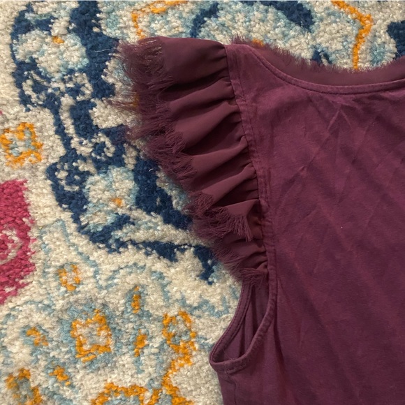 SOLD! ELLE Solid Plum Purple Fringe Detail Ruffle Flutter Sleeve Top M - Picture 9 of 11
